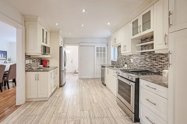 Additional image 17 of 14 Crescentwood Rd