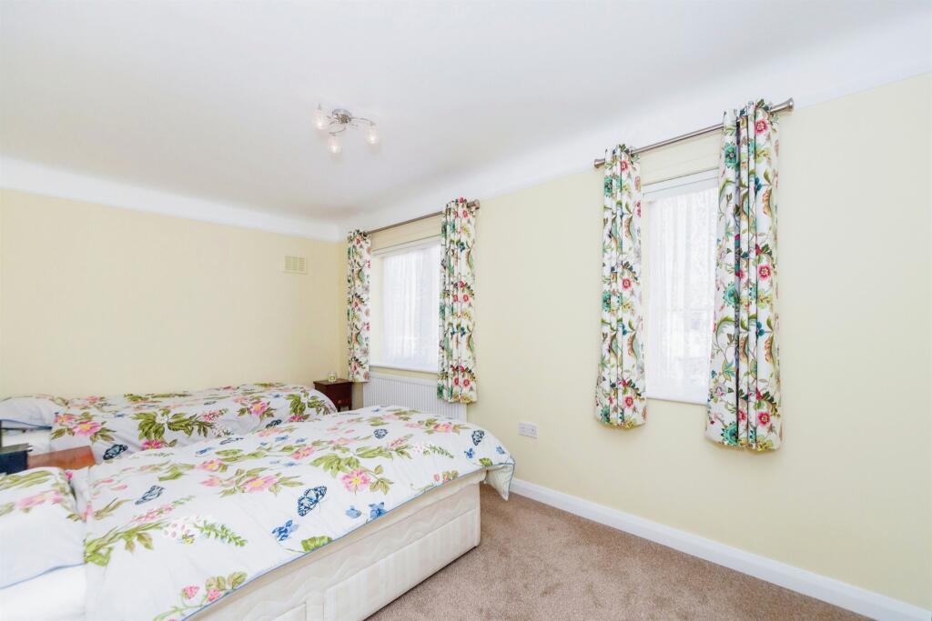 Additional image 15 of Curzon Close, Curzon Park North, Chester