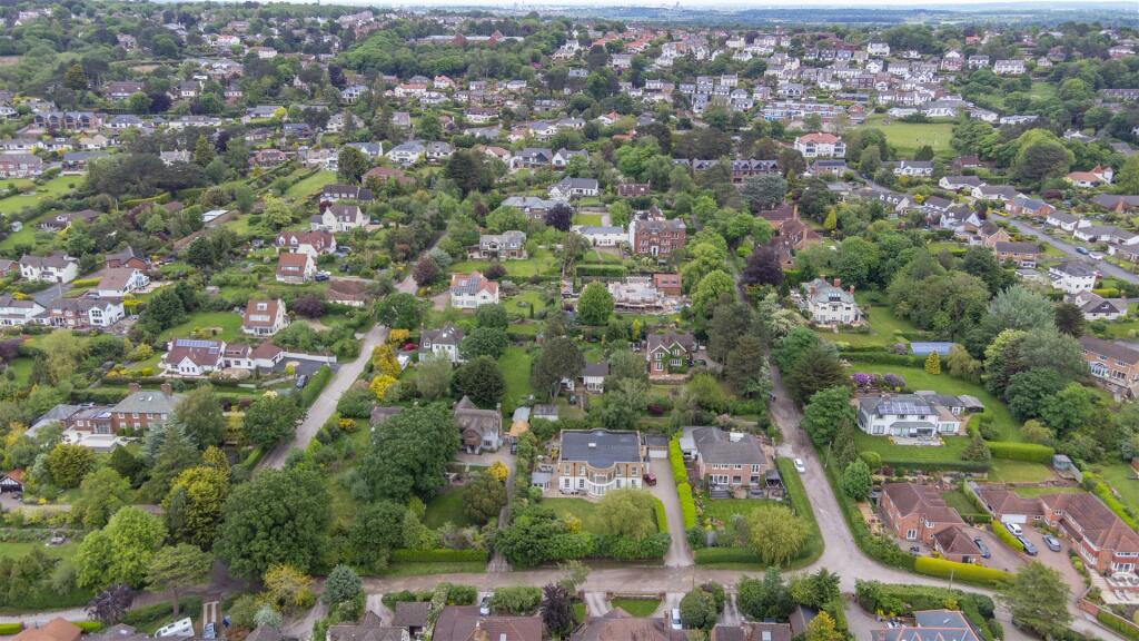 Additional image 20 of Farr Hall Drive, Heswall, Wirral