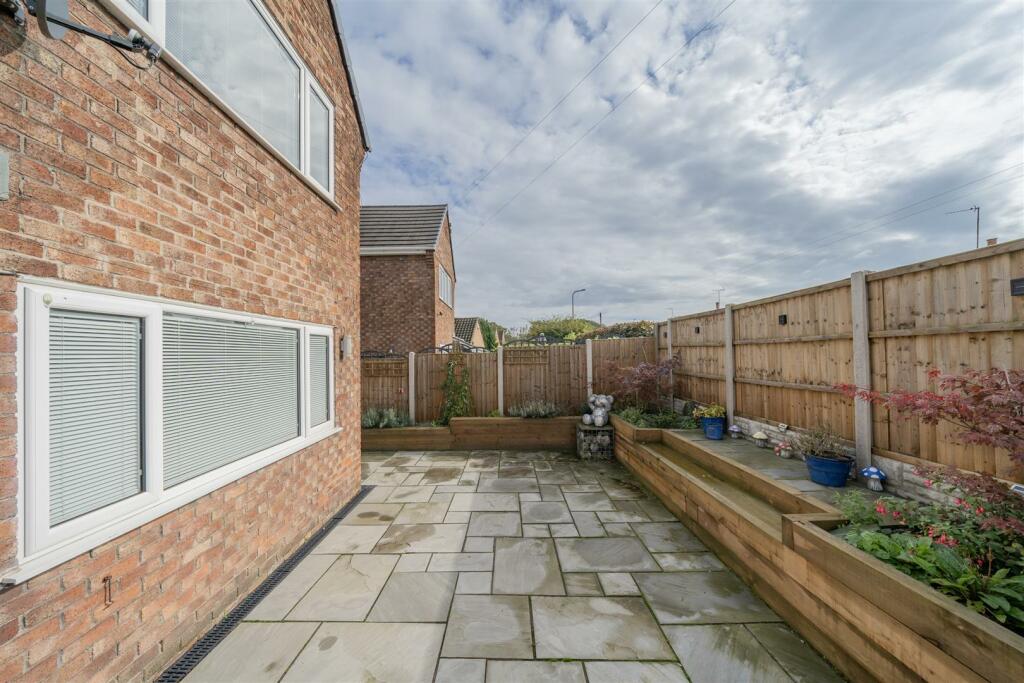 Additional image 34 of Low Wood Grove, Barnston, Wirral