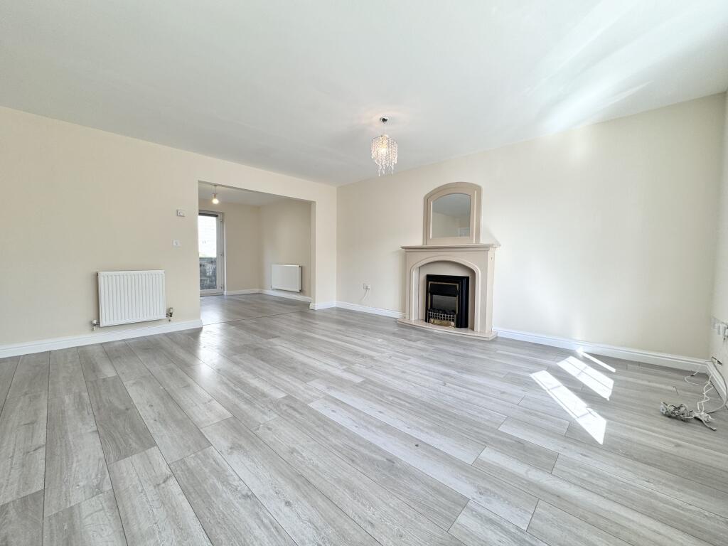 Additional image 2 of The Willow, Stream Street, Mountain Ash