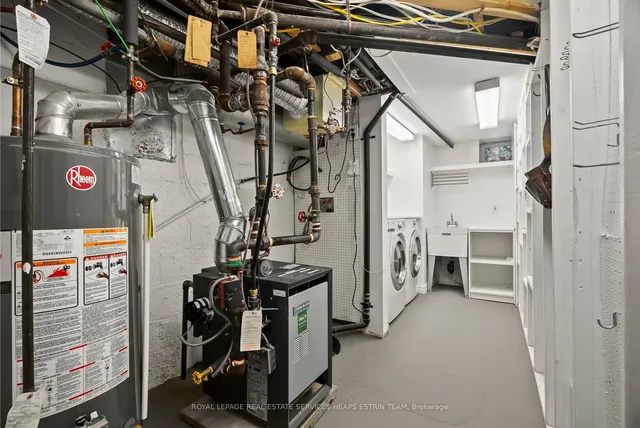 Additional image 28 of 241 Chaplin Cres