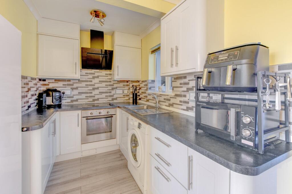 Additional image 5 of The Meadway, Headless Cross, Redditch, B97