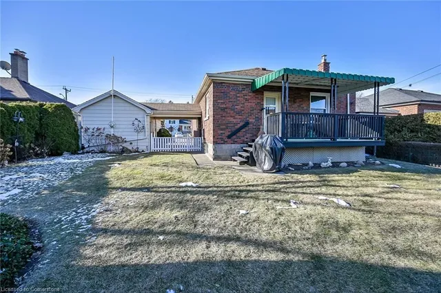 Additional image 32 of 46 Mountain Ave