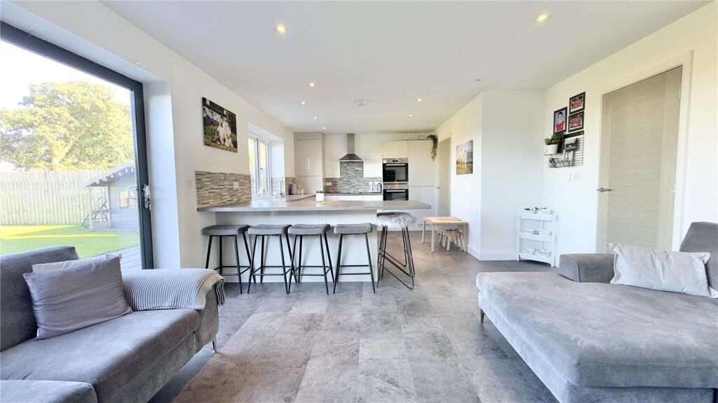 Additional image 38 of Downham Road North, Heswall, Wirral, CH61