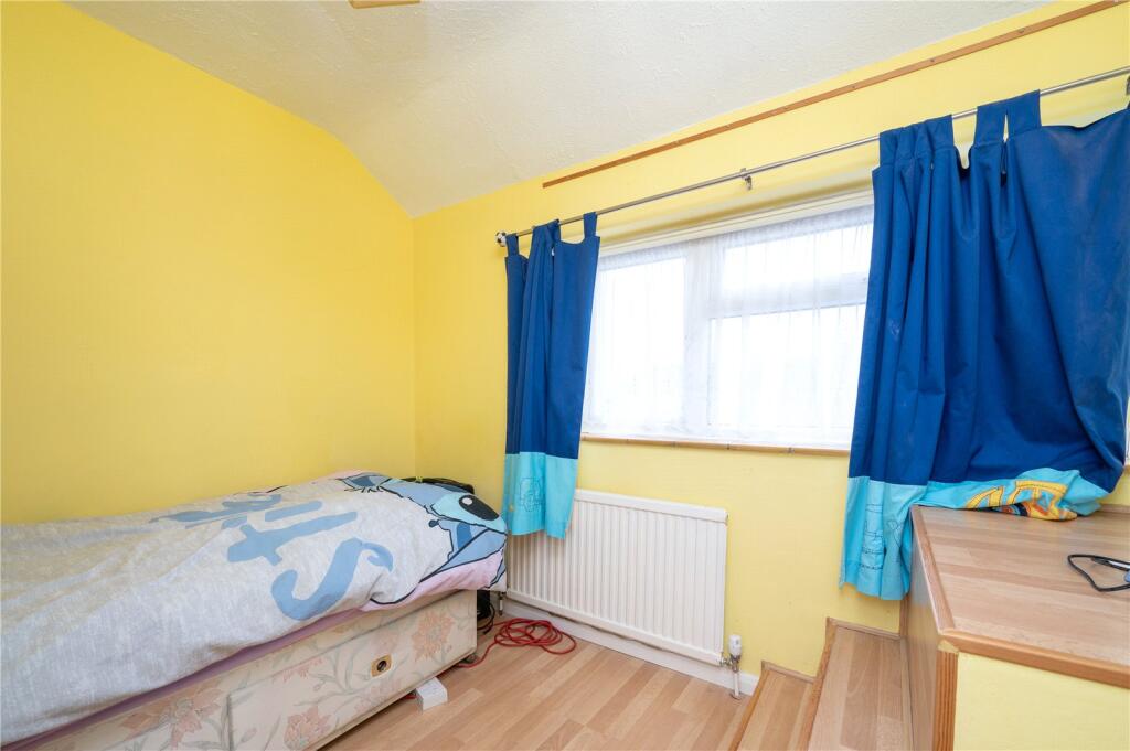 Additional image 11 of Barnfield Road, St. Albans, Hertfordshire