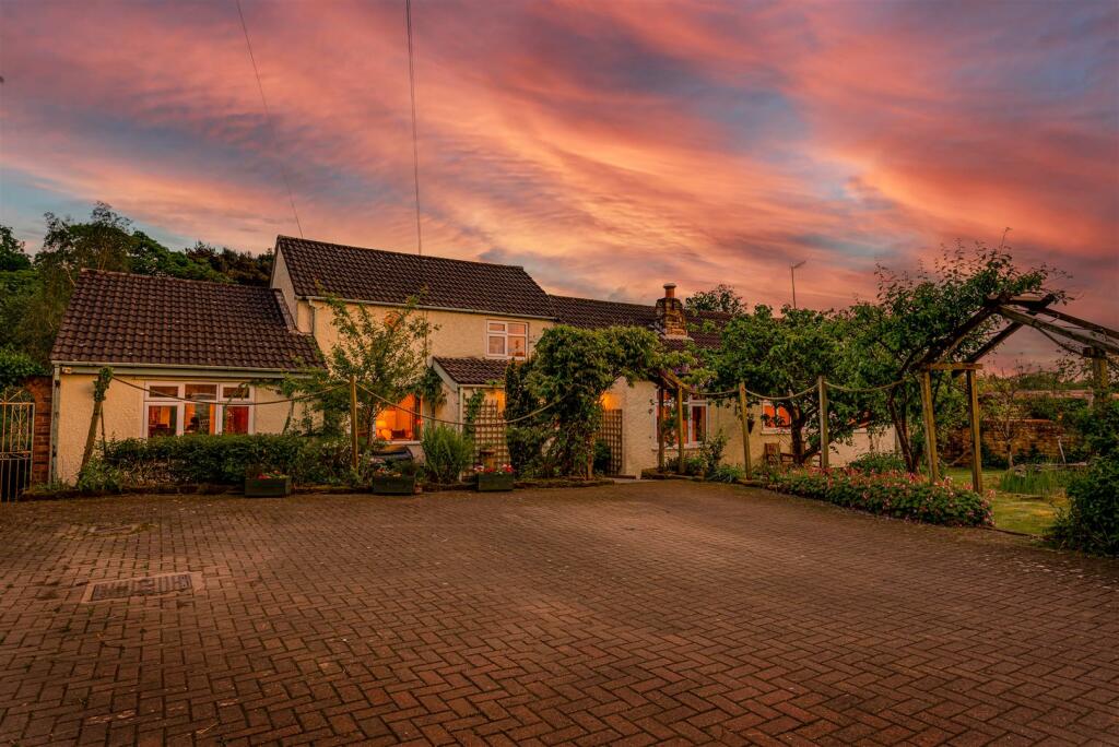 Additional image 50 of Thornton Common Road, Thornton Hough, Wirral