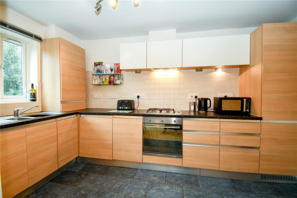 Additional image 3 of Bromborough Road, Bebington, Wirral