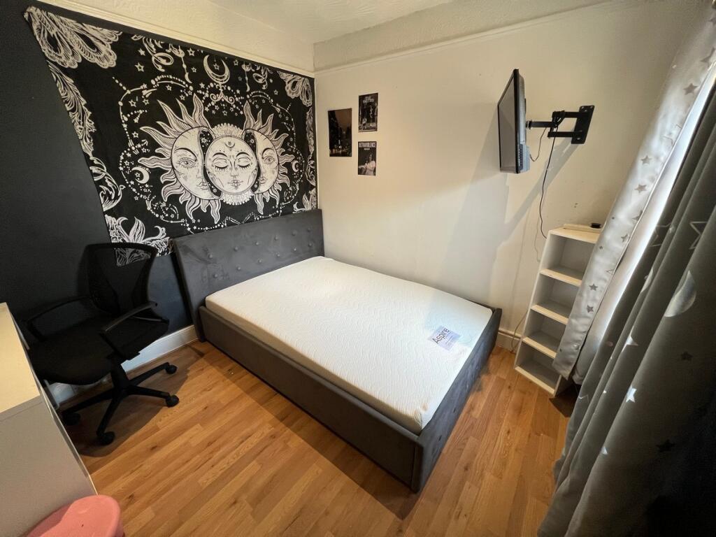 Additional image 11 of Penrhys Uchaf, Tylorstown - Tylorstown