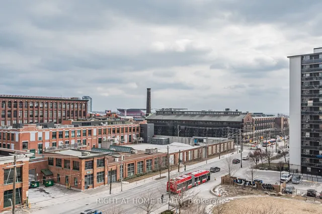 Additional image 26 of 270 Dufferin St Unit 506