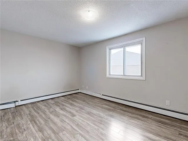 Additional image 23 of 293 Fairway Rd Unit 26