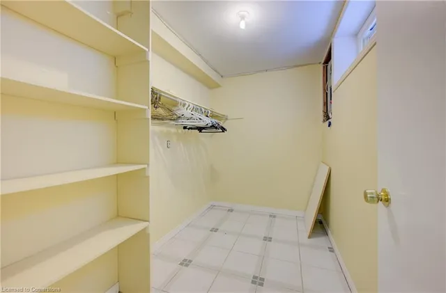 Additional image 30 of 62 Robson Cres