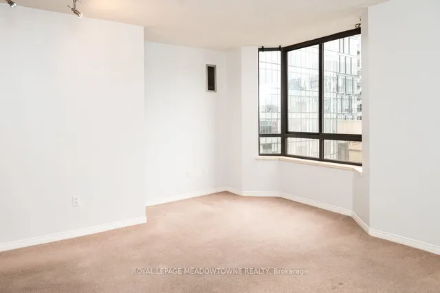 Additional image 18 of 280 Simcoe St Unit 1109A