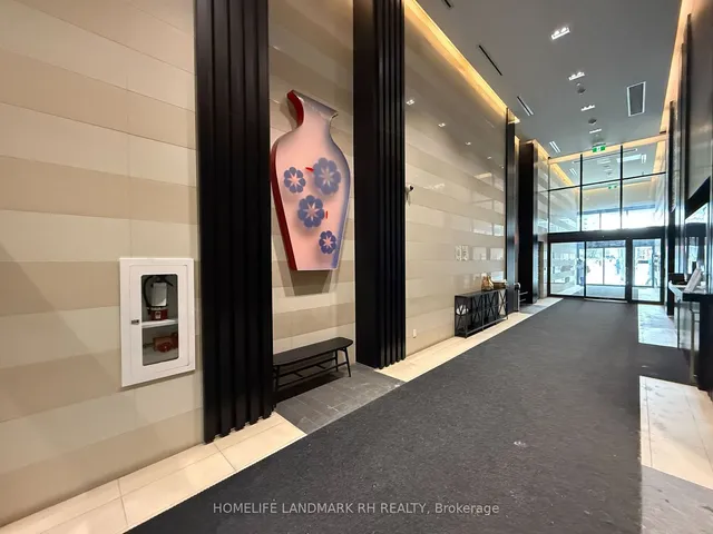 Additional image 2 of 501 Yonge St Unit 3904