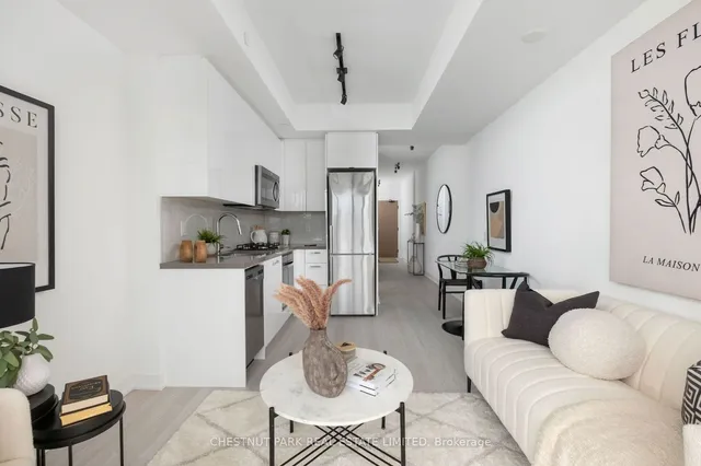 Additional image 5 of 195 McCaul St Unit 404