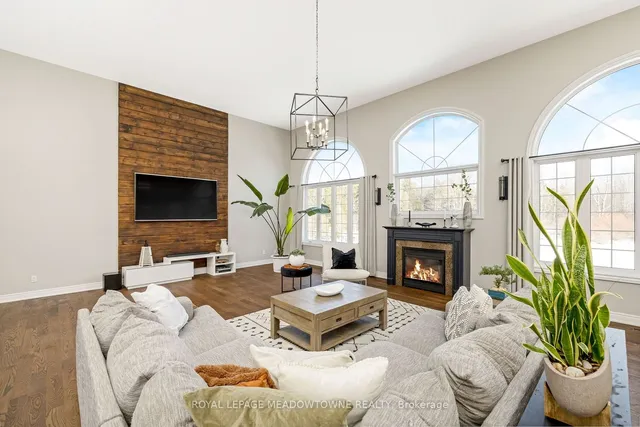 Additional image 7 of 11490 Inglis Dr