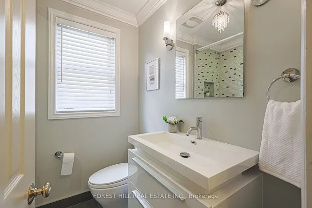 Additional image 18 of 33 Burncrest Dr