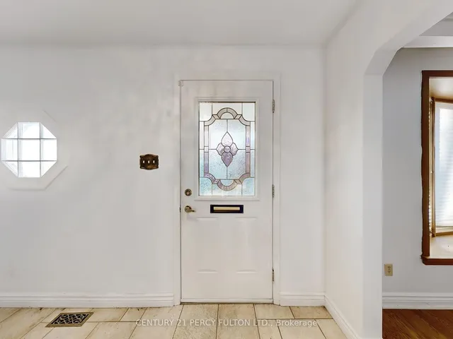 Additional image 17 of 31 Erinlea Cres