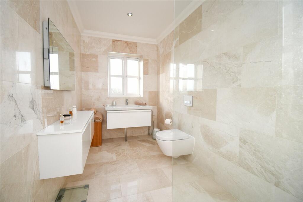 Additional image 22 of Neston Road, Willaston, Neston