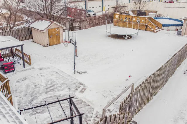 Additional image 25 of 725 Mud St