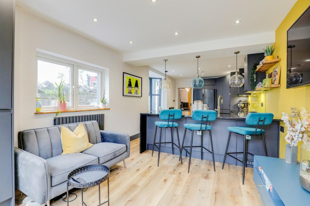 Additional image 33 of 51 Cardiff Road, Dinas Powys, Vale of Glam. CF64 4JS