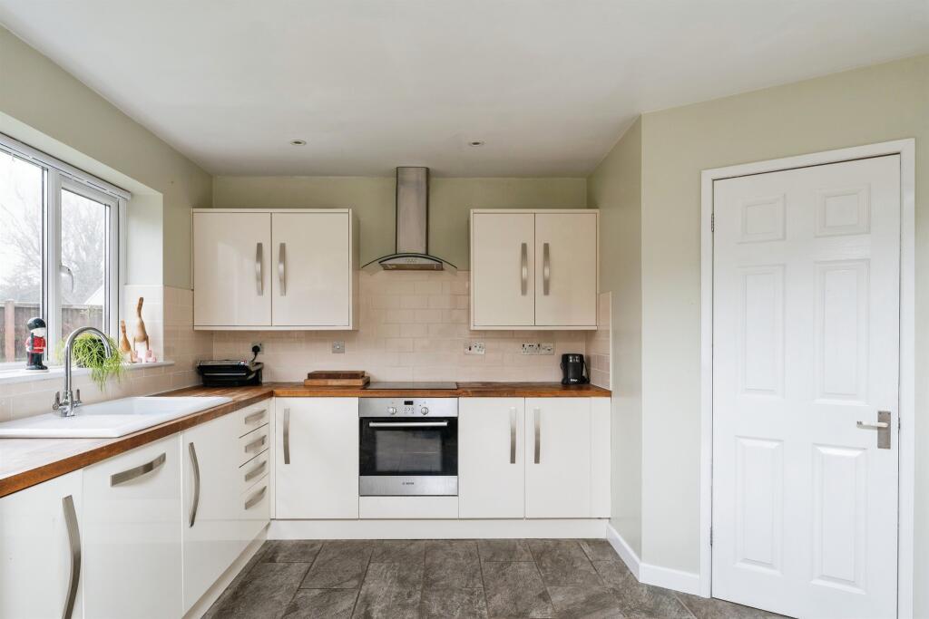 Additional image 8 of Toft Close, Saltney, Chester