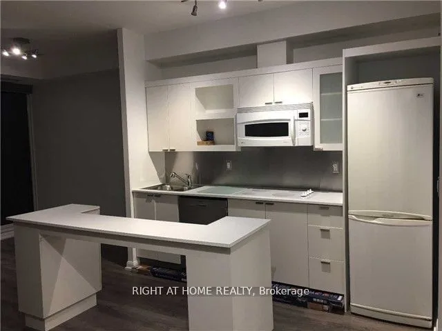 Additional image 12 of 111 Elizabeth St Unit 1601