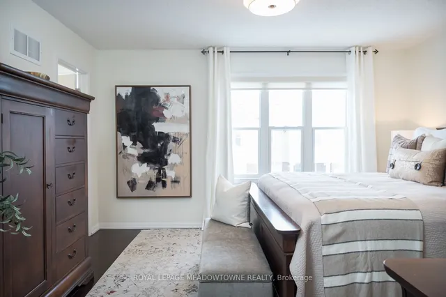 Additional image 26 of 671 Holly Ave