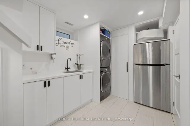 Additional image 35 of 289 Sandringham Dr