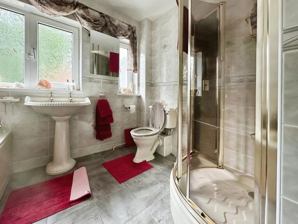 Additional image 10 of Lakeside Gardens, Merthyr Tydfil