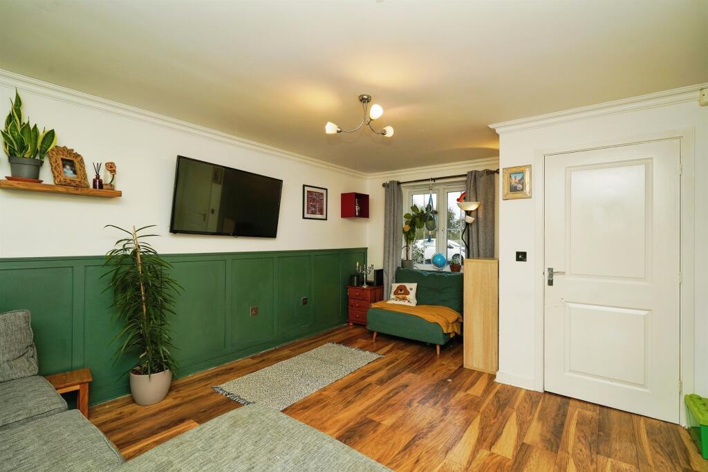 Additional image 5 of Kingham Close, Wirral