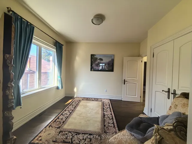 Additional image 14 of 216 Parkview Ave