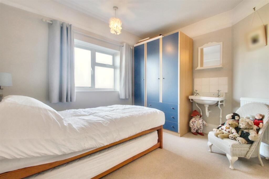 Additional image 12 of Georgia Avenue, Worthing