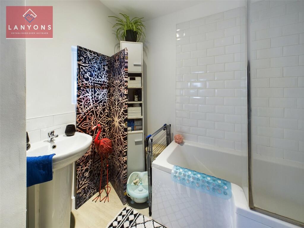 Additional image 11 of Taff Street, Ferndale, Rhondda Cynon Taf, CF43