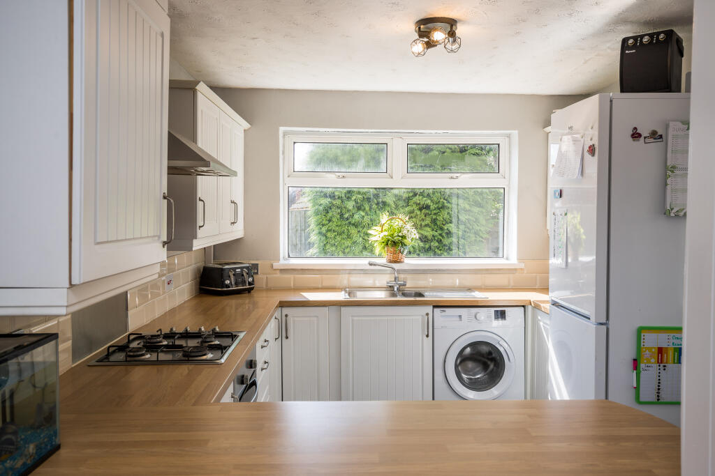 Additional image 7 of Vale Avenue, Deeside, CH5