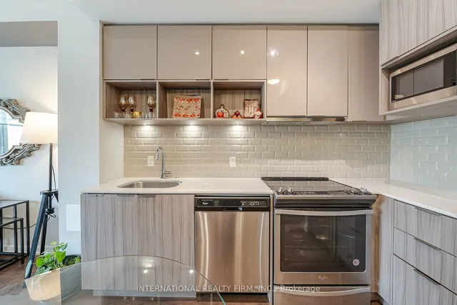 Additional image 15 of 52 Forest Manor Rd Unit 303