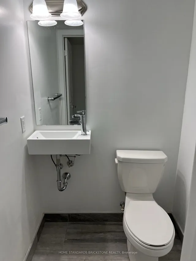 Additional image 17 of 183 Downsview Park Blvd