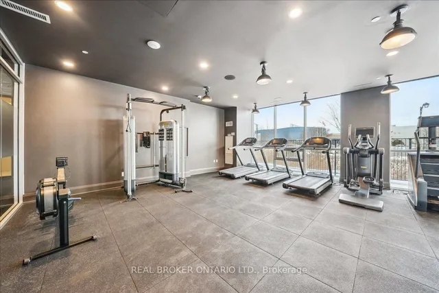 Additional image 22 of 1050 Main St Unit 301