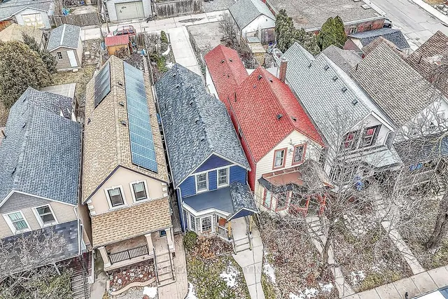 Additional image 30 of 214 East Ave