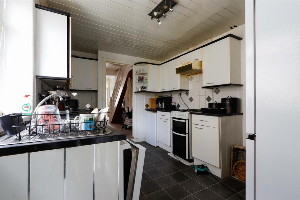 Additional image 11 of George Street, Barry