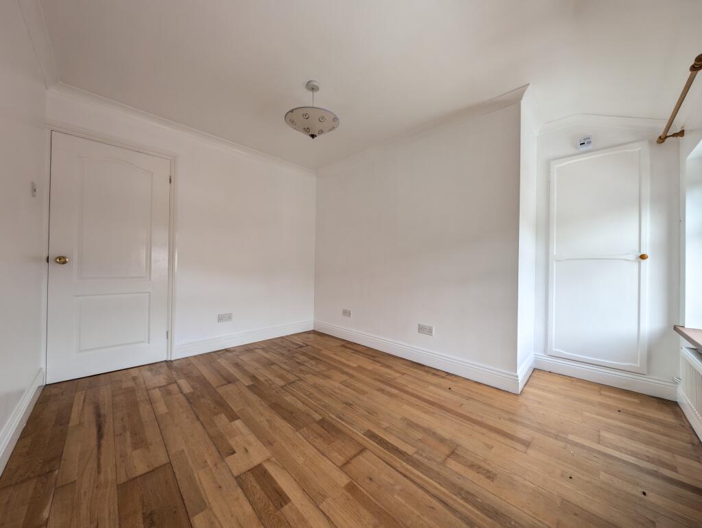 Additional image 41 of Oxford Street, Mountain Ash, CF45 3HB