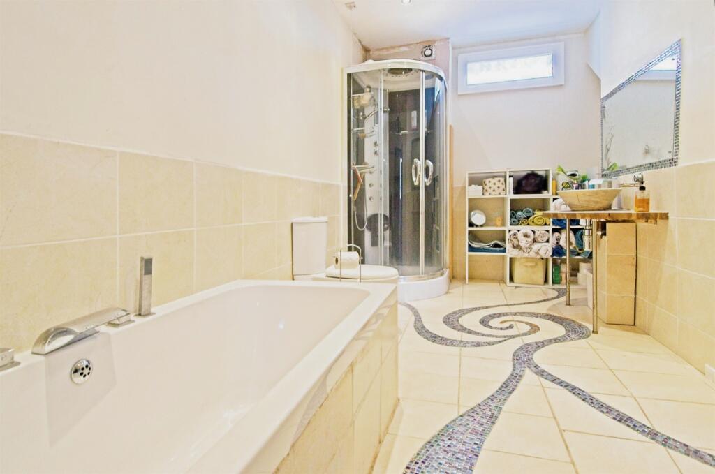 Additional image 17 of Oakland Terrace, Ferndale