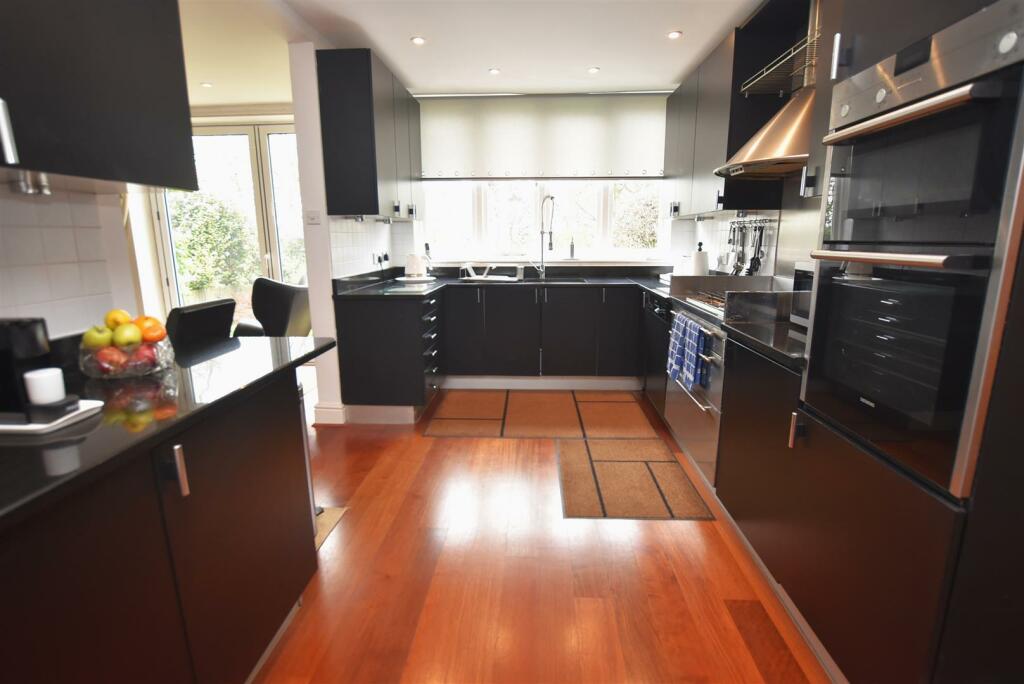 Additional image 19 of Mere Hall, Oxton