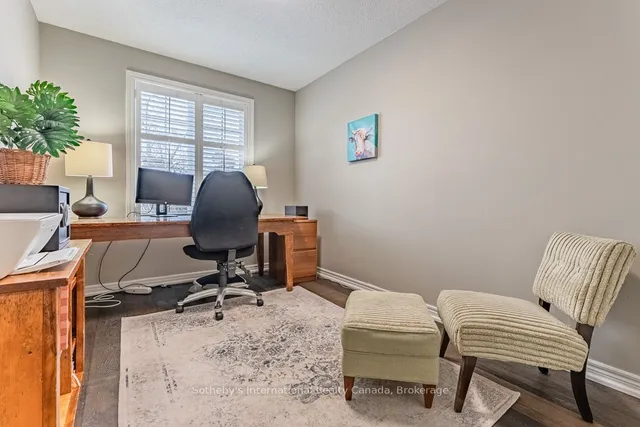 Additional image 26 of 130 Robert St Unit 6