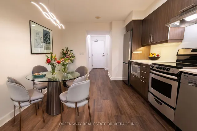 Additional image 27 of 320 Richmond St Unit 208