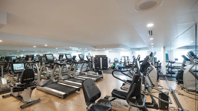 Additional image 34 of 33 University Ave Unit 605