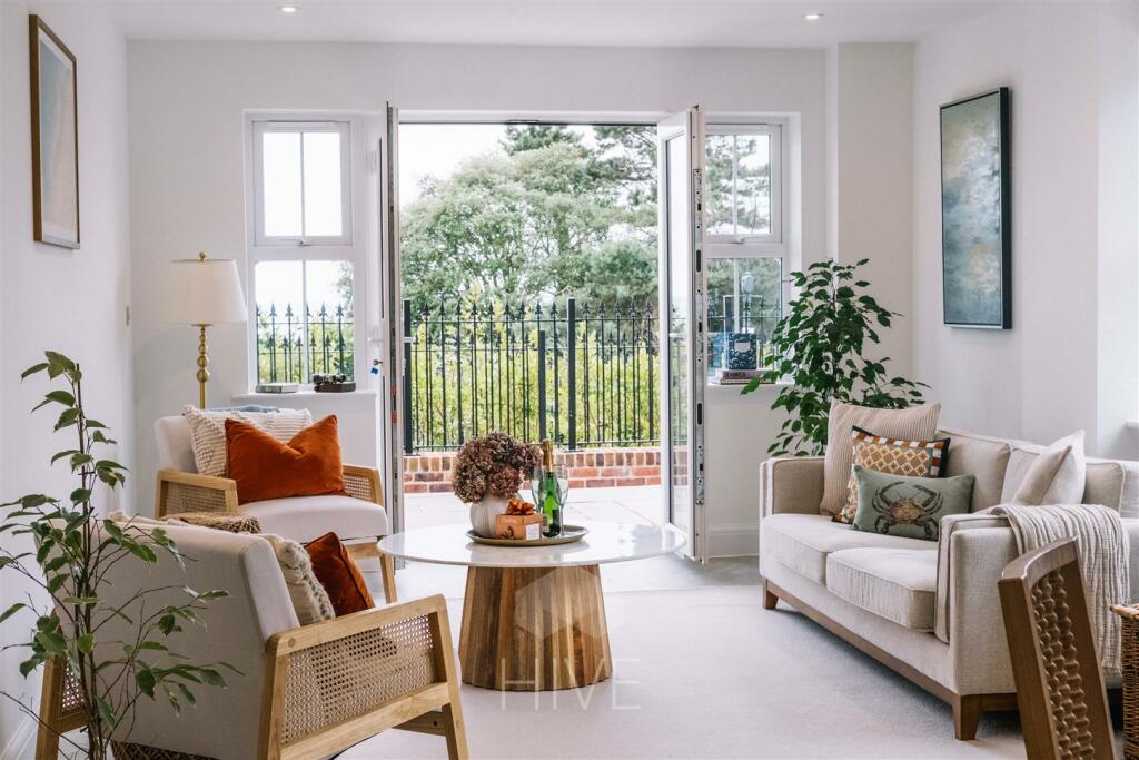 Additional image 9 of West Cliff Gardens, West Cliff, Bournemouth