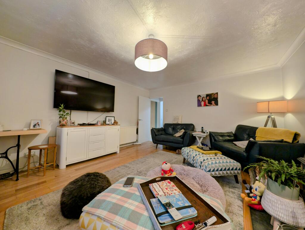 Additional image 5 of Windsor Court, Ynysybwl, CF37 3HX