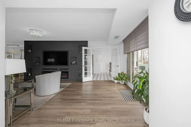 Additional image 18 of 1237 North Shore Blvd Unit 301