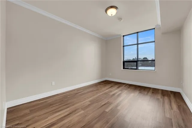 Additional image 16 of 3290 New St Unit 214